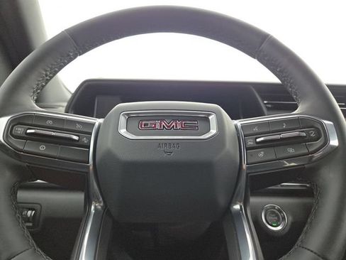 Used 2026 GMC Terrain Elevation w/ Black Edition AWD/4WD image 27