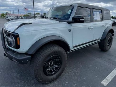 Used 2021 Ford Bronco First Edition AWD/4WD image 6