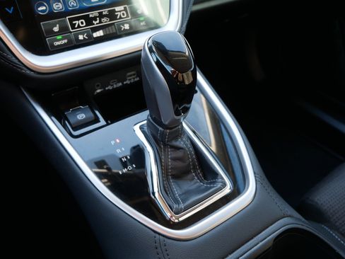 Used 2024 Subaru Outback Premium image 24