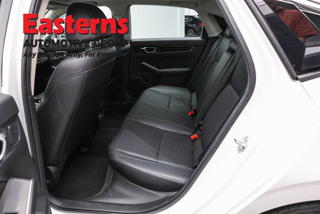 Used 2022 Honda Civic Touring image 21