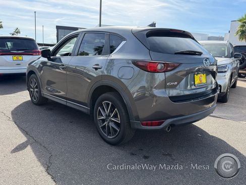 Used 2018 MAZDA CX-5 Touring image 4