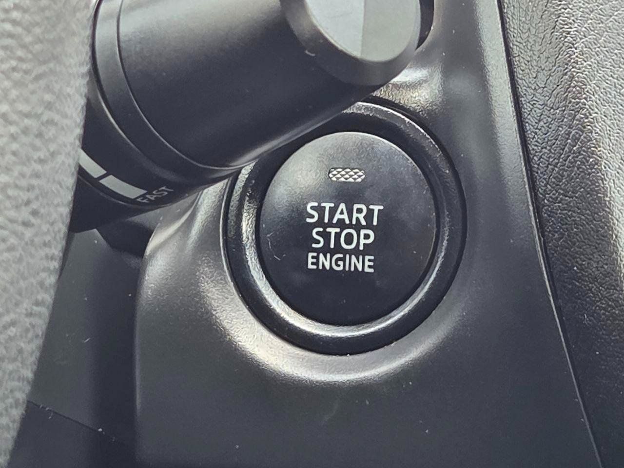 Used 2015 MAZDA MAZDA3 i Sport FWD image 25