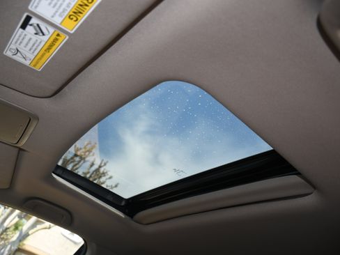 Used 2022 Honda Pilot Special Edition image 7