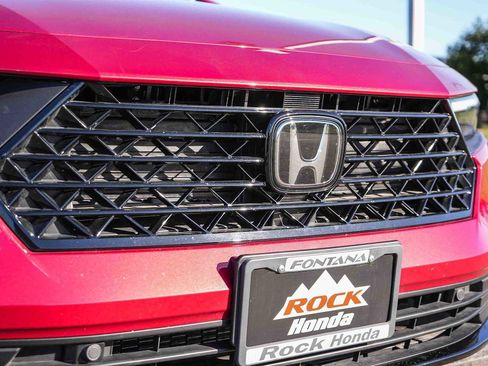 Certified 2024 Honda Accord EX-L image 5