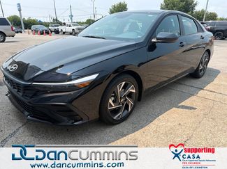 Used 2025 Hyundai Elantra Sport FWD video 1