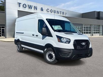 New 2026 Ford Transit 250 148 Medium Roof w/ Load Area Protection Package