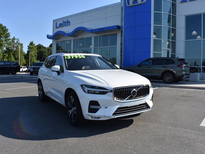Used 2022 Volvo XC60 B5 Inscription w/ Advanced Package
