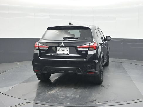 Used 2025 Mitsubishi Outlander Sport AWD image 24