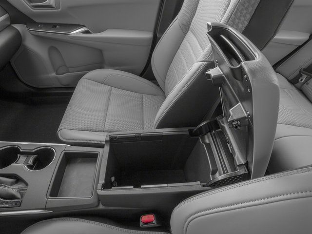 Used 2016 Toyota Camry XSE w/ Moonroof Package FWD image 18