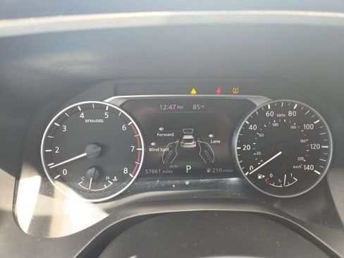 Used 2023 Nissan Rogue SV image 18