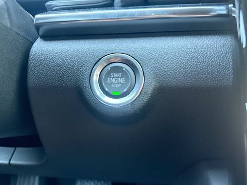 New 2026 GMC Terrain Elevation w/ Elevation Premium Package AWD/4WD image 17