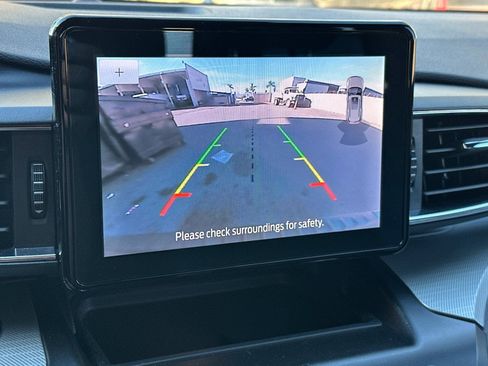 Used 2020 Ford Explorer XLT w/ Equipment Group 202A image 24