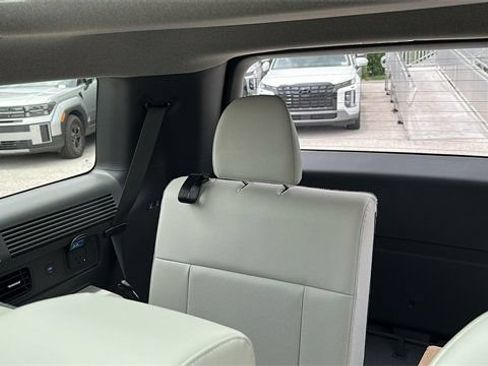 Used 2024 Hyundai Santa Fe Limited FWD image 29