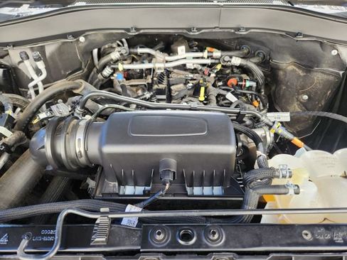 Certified 2023 Ford Explorer XLT image 21