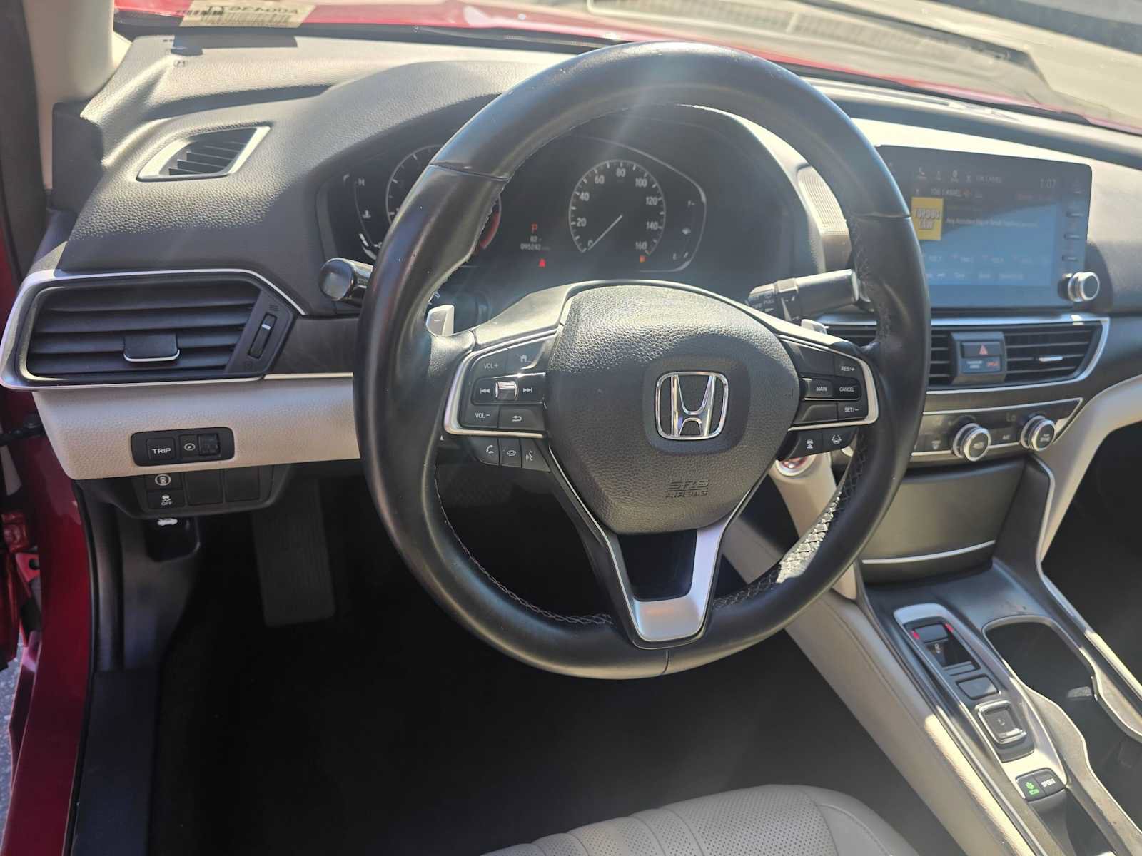 Used 2018 Honda Accord EX-L image 24
