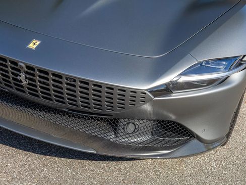 Used 2024 Ferrari Roma image 6