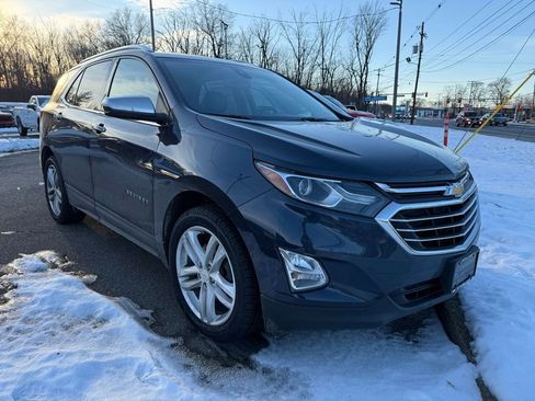 Used 2018 Chevrolet Equinox Premier image 12