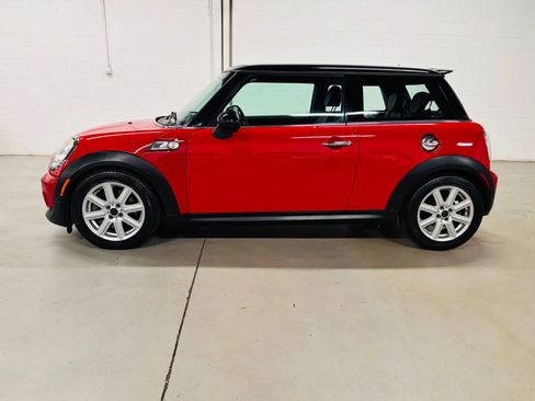 Used 2013 MINI Cooper S FWD image 5