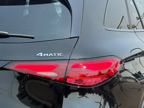 Certified 2024 Mercedes-Benz GLC 300 4MATIC image 27