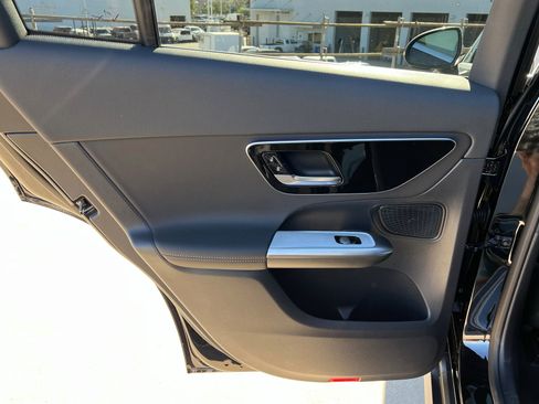 New 2026 Mercedes-Benz GLC 300 4MATIC image 18