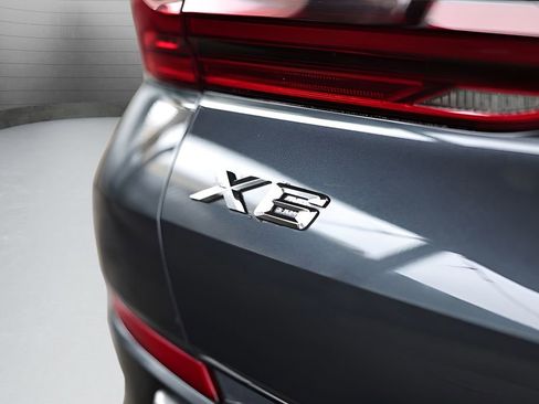 Used 2020 BMW X6 xDrive40i w/ Premium Package image 23