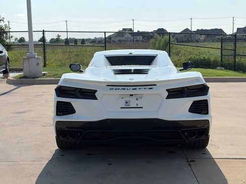 Used 2025 Chevrolet Corvette Stingray Convertible w/ 1LT RWD image 8