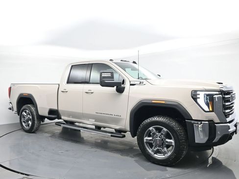 New 2026 GMC Sierra 3500 SLE w/ SLE Value Package image 7