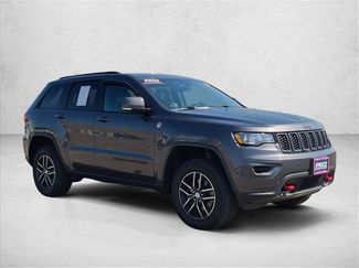 Used 2017 Jeep Grand Cherokee Trailhawk AWD/4WD video 3