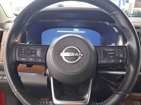 Used 2023 Nissan Pathfinder Platinum w/ Cargo Package AWD/4WD image 17