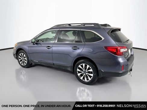 Used 2017 Subaru Outback 2.5i Limited w/ Popular Package #5 AWD/4WD image 7