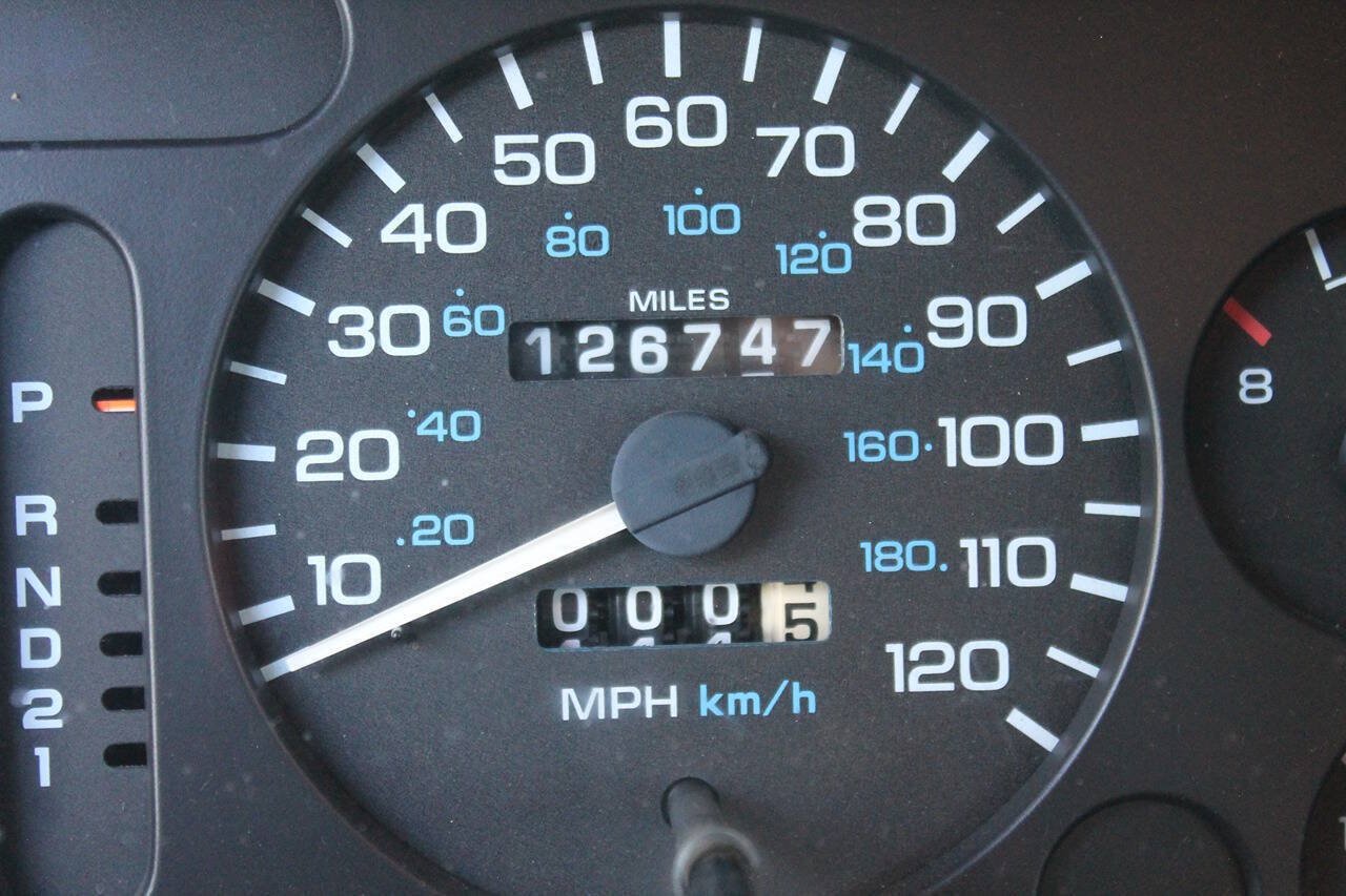 Used 1996 Dodge Ram 1500 Truck 2WD Club Cab image 20