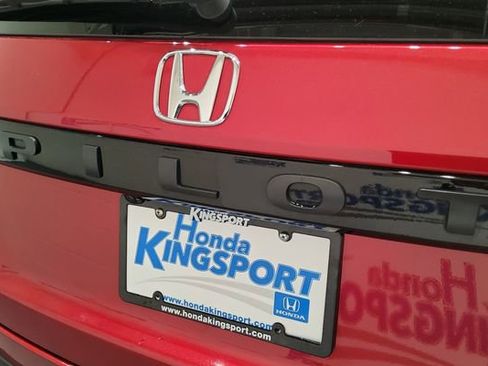 Certified 2025 Honda Pilot Touring image 37