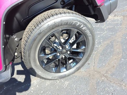 Used 2022 Jeep Wrangler Unlimited Sahara w/ Safety Group image 56