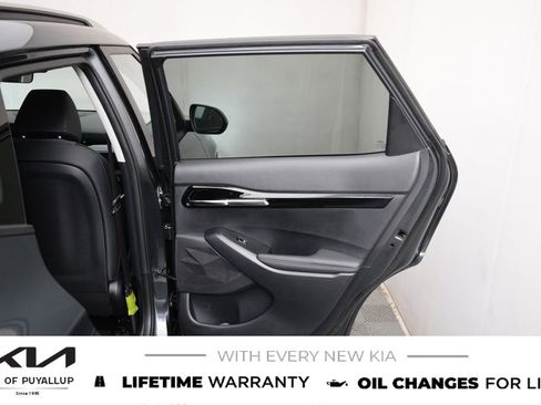 New 2026 Kia Seltos S AWD/4WD image 13