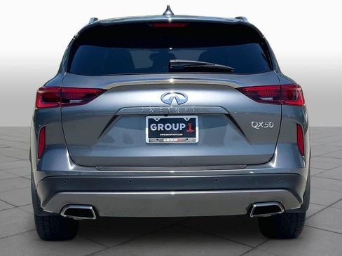 Used 2021 INFINITI QX50 Luxe w/ Appearance Package FWD image 5