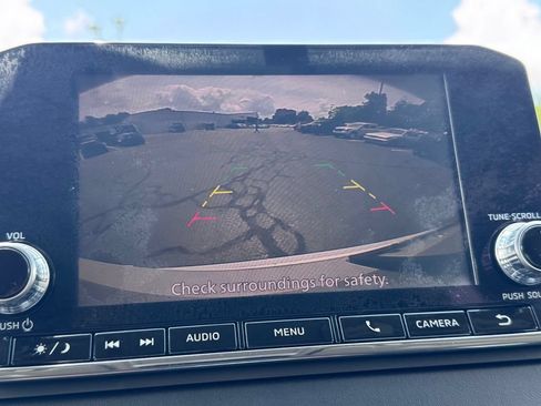 Used 2022 Mitsubishi Outlander ES FWD image 11