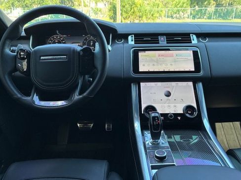 Used 2022 Land Rover Range Rover Sport SVR AWD/4WD image 17