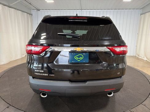 Certified 2021 Chevrolet Traverse LT w/ LT Premium Package AWD/4WD image 7