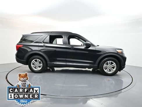 Used 2022 Ford Explorer XLT image 9