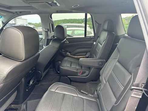 Used 2017 GMC Yukon Denali w/ Open Road Package AWD/4WD image 8