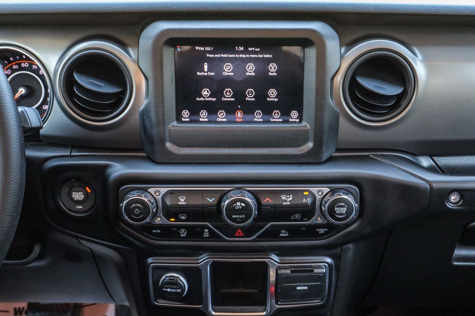 Used 2023 Jeep Wrangler Sport AWD/4WD image 29