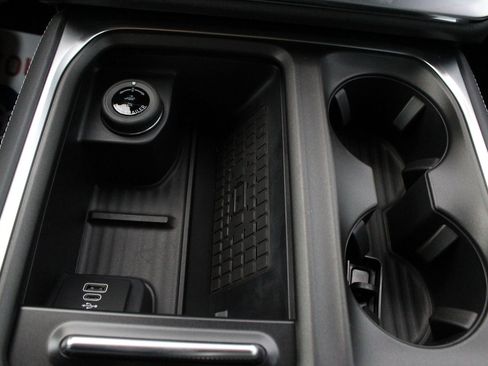 New 2025 Ford Expedition Max Platinum w/ Driver's Package image 24