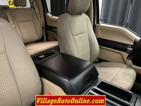 Used 2018 Ford F150 XLT w/ Equipment Group 302A Luxury image 40