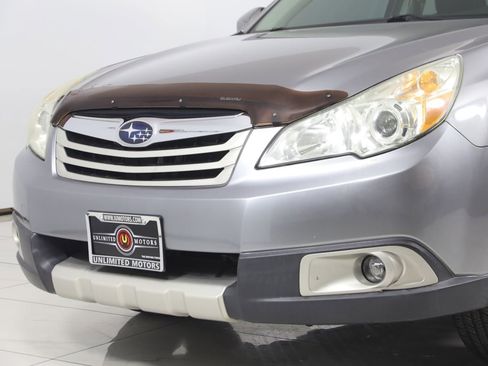 Used 2011 Subaru Outback 2.5i Limited w/ PWR Moonroof Pkg image 45
