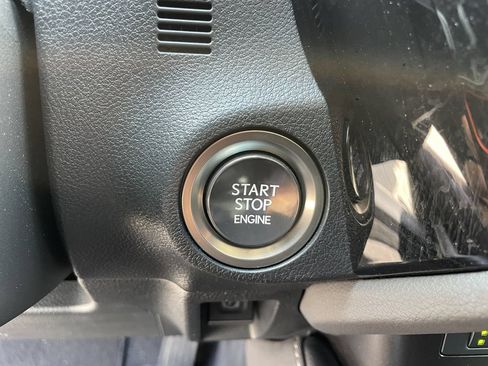 Used 2023 Lexus ES 350 w/ Premium Package FWD image 29