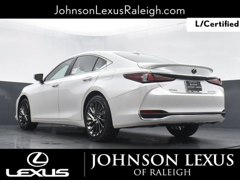Certified 2025 Lexus ES 300h w/ Technology Package FWD image 17