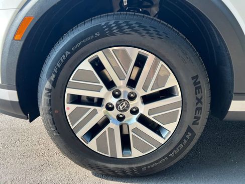 New 2026 Hyundai Palisade FWD Hybrid image 13