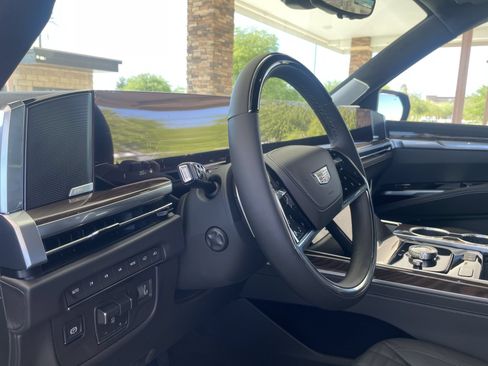 New 2026 Cadillac Escalade Platinum Sport AWD/4WD image 70