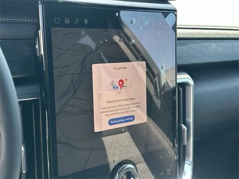 New 2025 GMC Acadia Elevation image 11