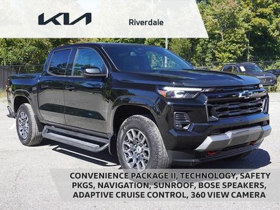 Used 2024 Chevrolet Colorado Z71 w/ Z71 Convenience Package 2